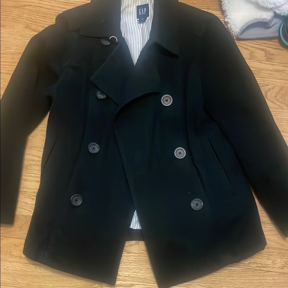 GAP Women’s Black Peacoat